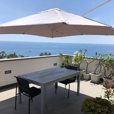 Belvedere Faraglioni Aci Castello Buitenkant foto